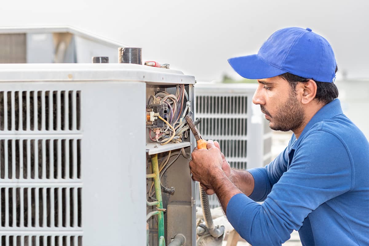 https://hvac-san-diego.com/wp-content/uploads/2022/01/1-AC_a.jpg